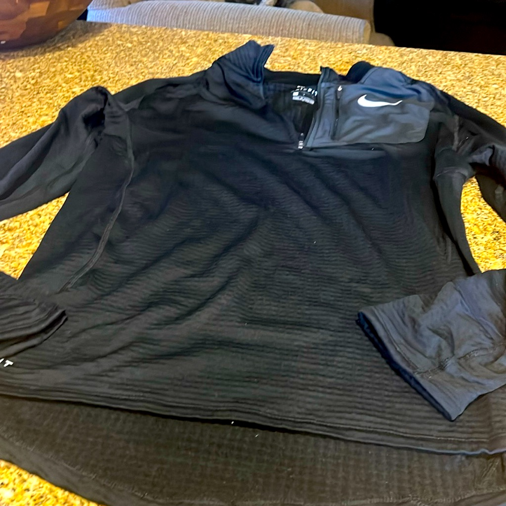 Pull Over 1/4 Zip